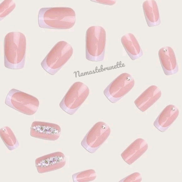 2/$16 Rhinestone French Manicure Press on Nails - Picture 4 of 13